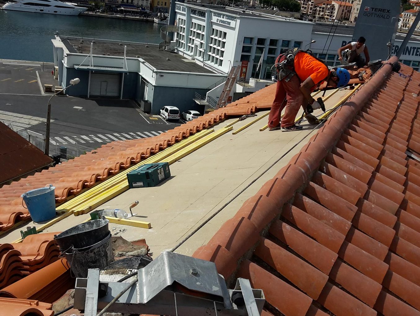 photo1 travaux-hauteur couverture-toiture-batiments-66